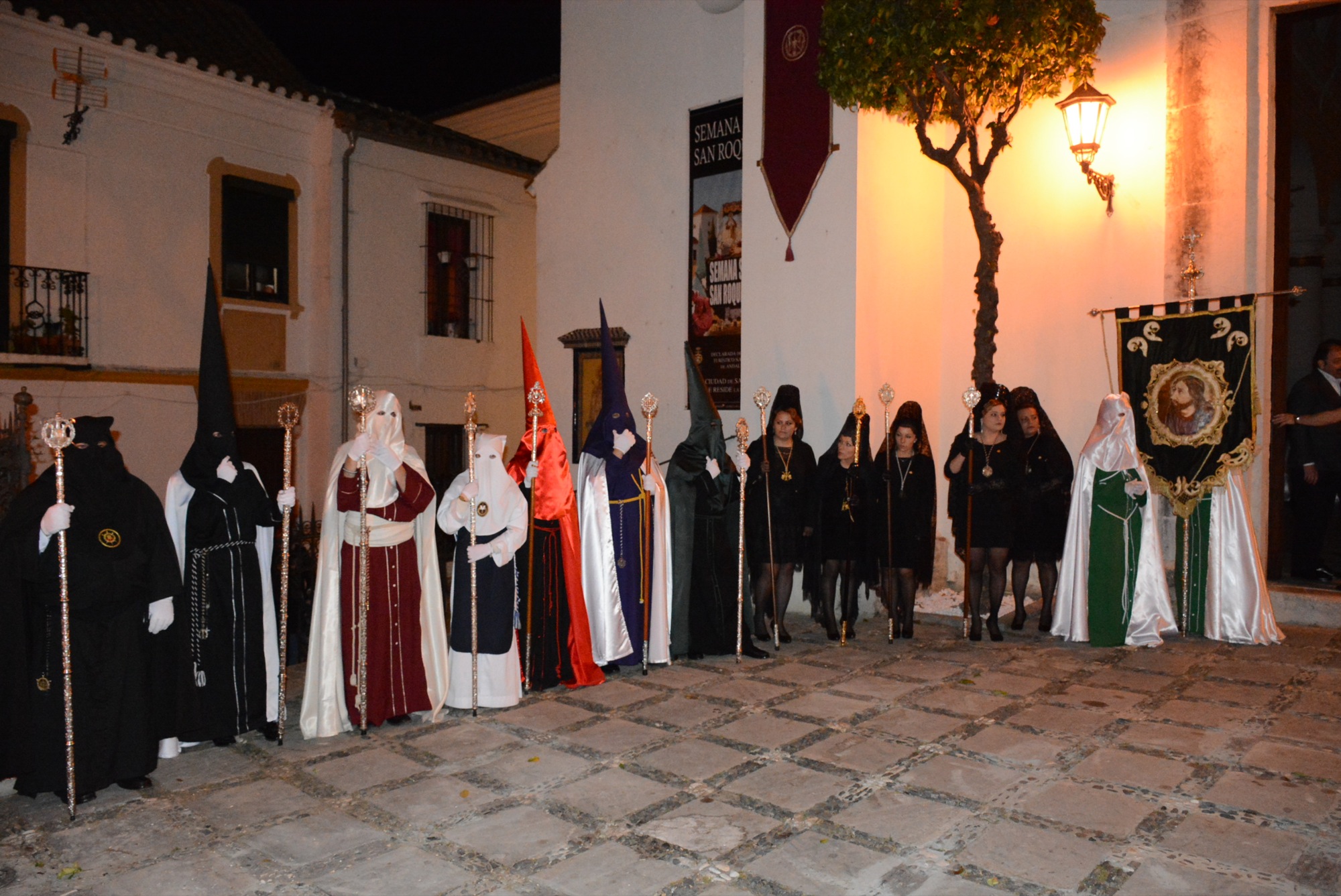 Procesión de Lunes Santo de la Cofradía de la Oración del Huerto y la